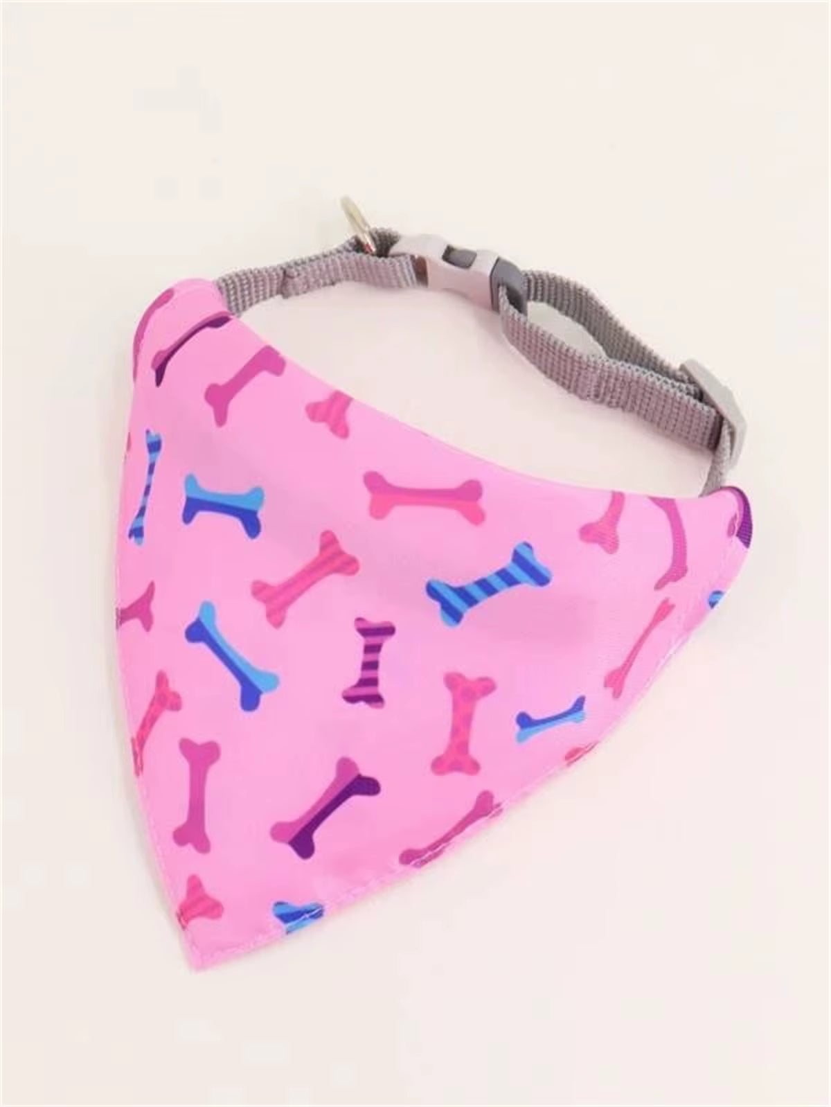 Adorable Cartoon Bear Dog Scarf - Perfect for Small Dogs and Cats! Keep Your Pet Stylish and Clean!