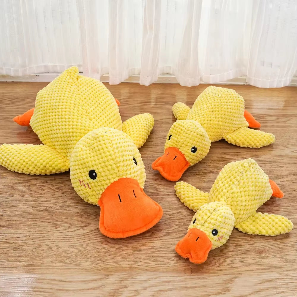 Delight Your Pup with Our Plush Duck Chew Toy - Calming, Squeaky, and Perfect for Teeth Cleaning!